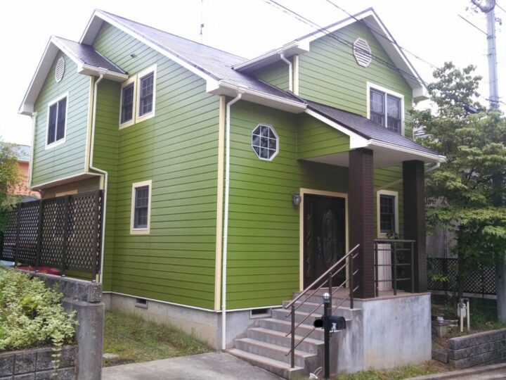 明石市 外壁塗装・屋根塗装施工 – 兵庫県明石市のグリーンの外壁色が可愛いH様邸