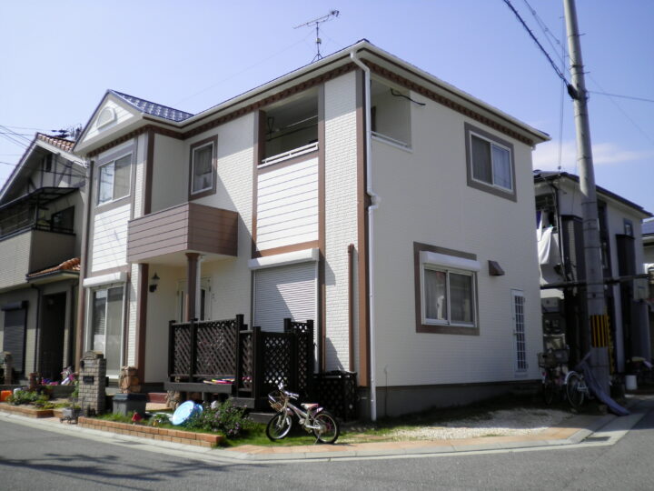 高砂市 外壁塗装・屋根塗装施工-爽やかな印象になった兵庫県 高砂市のＮ様邸