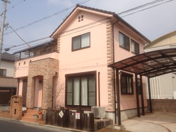 加古川市の外壁塗装・屋根塗装施工 – 兵庫県加古川市のレンガとピンクの外壁が可愛いＯ様邸